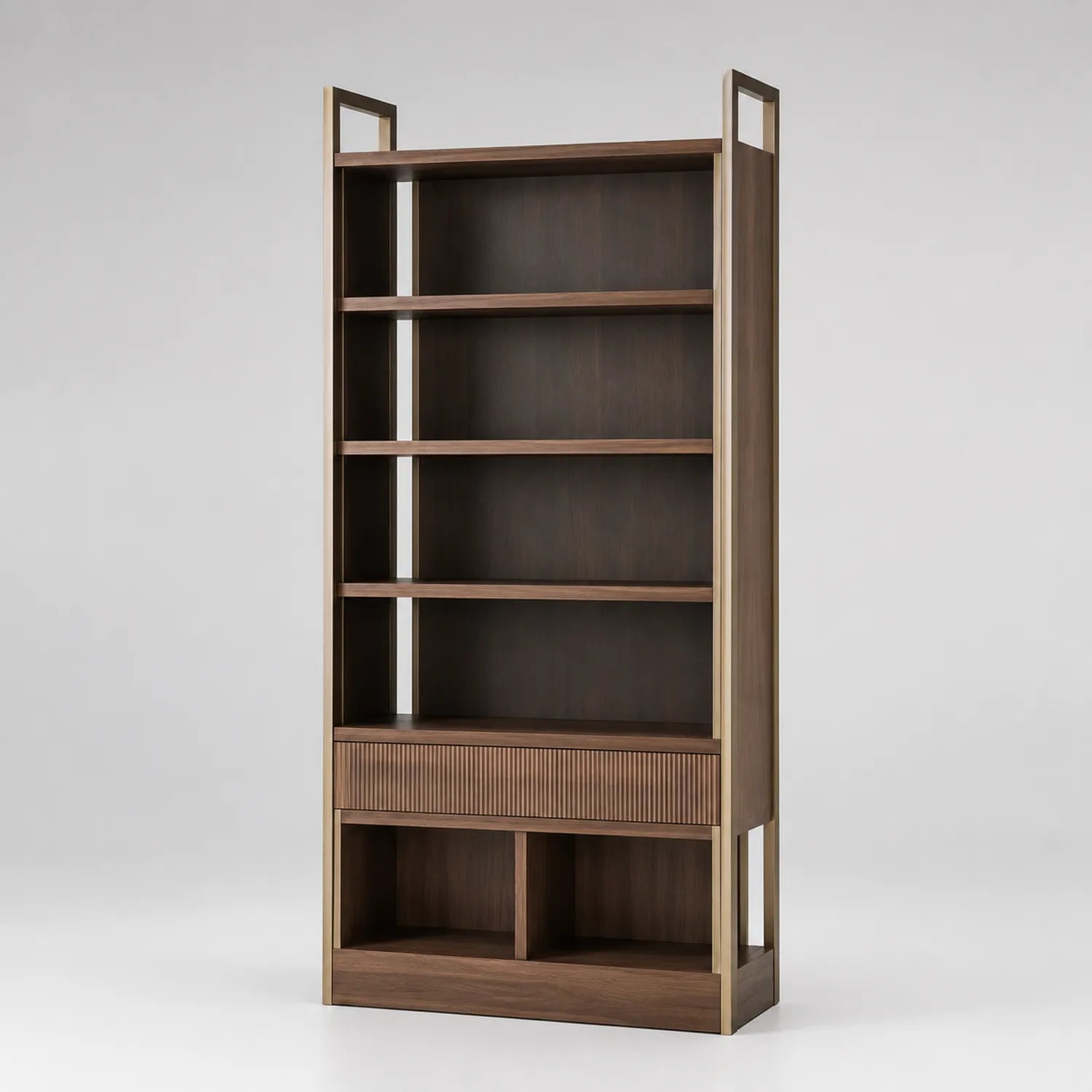 Holz Bücherregal mit Messing Metallakzenten